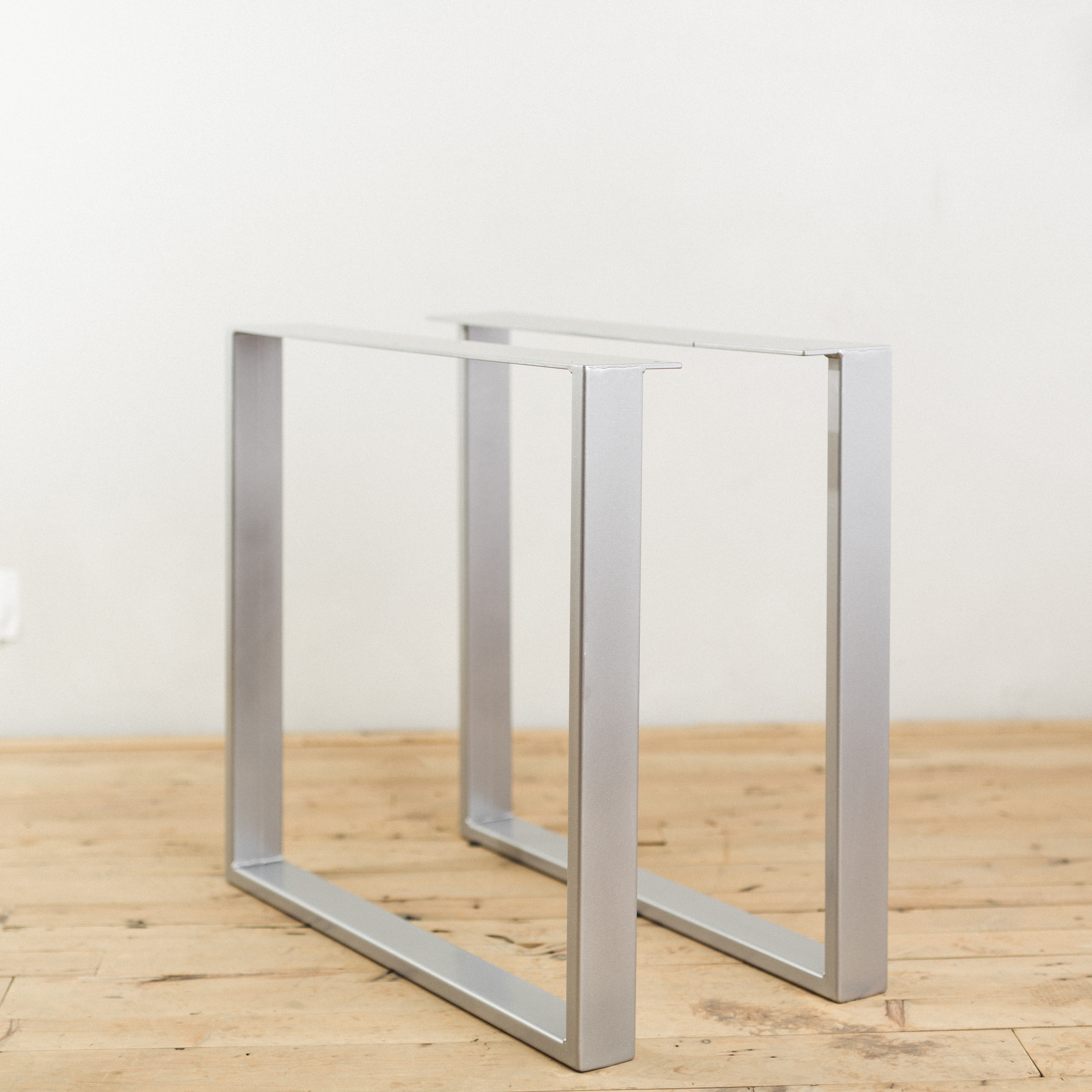 U shaped metal dining clearance table legs